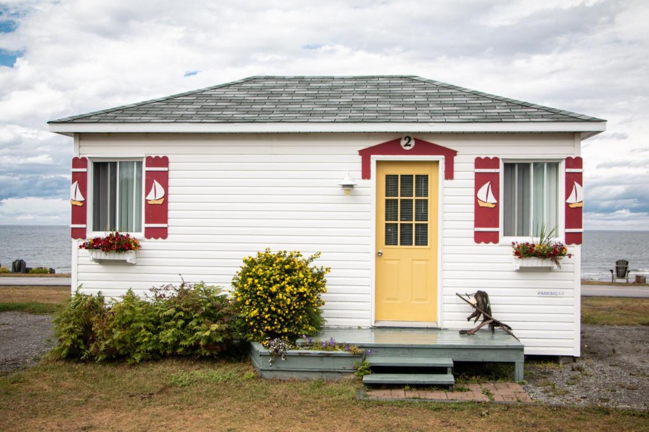 Les Cabines Du Phare Rimouski Exteriér fotografie
