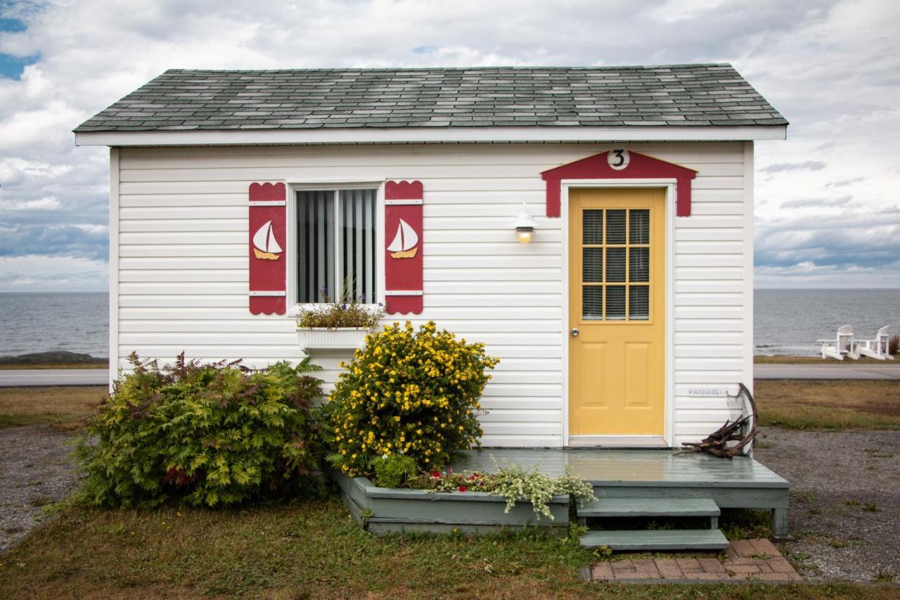 Les Cabines Du Phare Rimouski Exteriér fotografie
