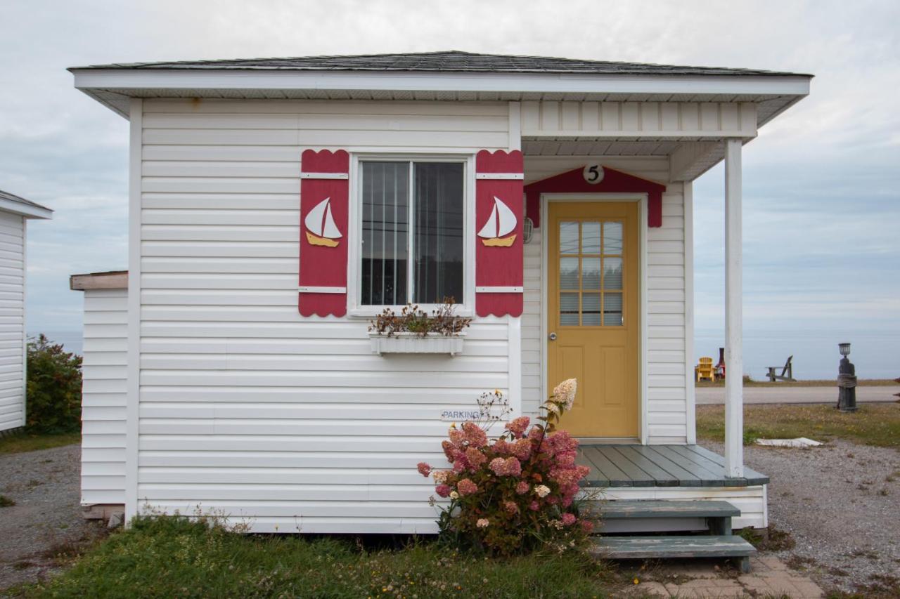 Les Cabines Du Phare Rimouski Exteriér fotografie